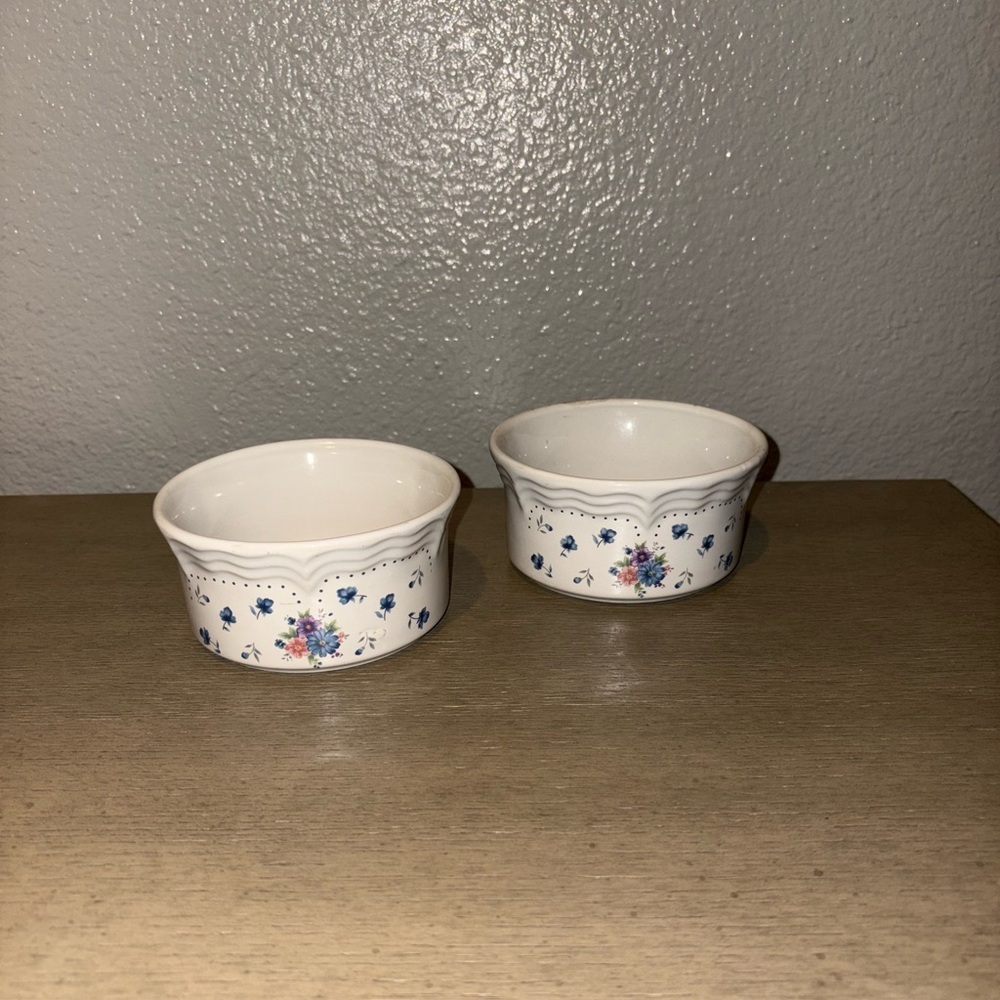 Vintage Provincial Bouquet  Bowls Set Of 2 Pieces Ramekin Set
